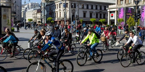 marsul biciclistilor - foto