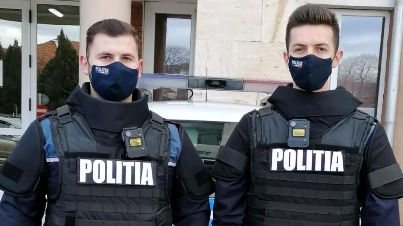Cei doi poliţişti care au salvat viaţa bărbatului ce dorea să se sinucidă