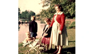 Familia tradiţională versus cea disfuncţională jpeg