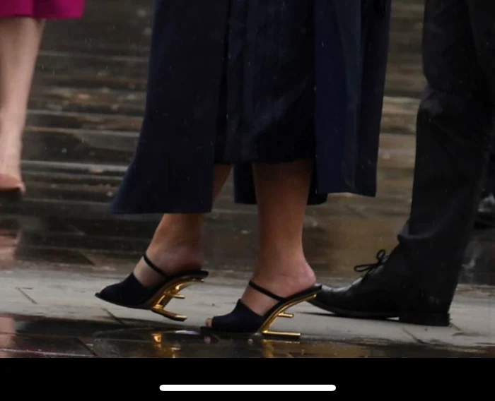 Pantofi Eugenie jpg