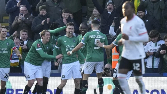 Plymouth a făcut legea