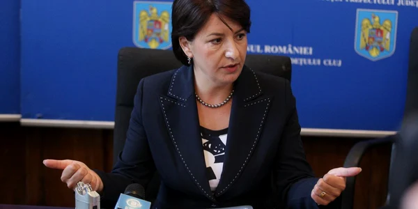 Sulfina Barbu, ministrul Muncii, a numit-o şefă la agenţia naţională de şomaj pe soţia unuia dintre şefii de la agenţia de şomaj a sectorului 6