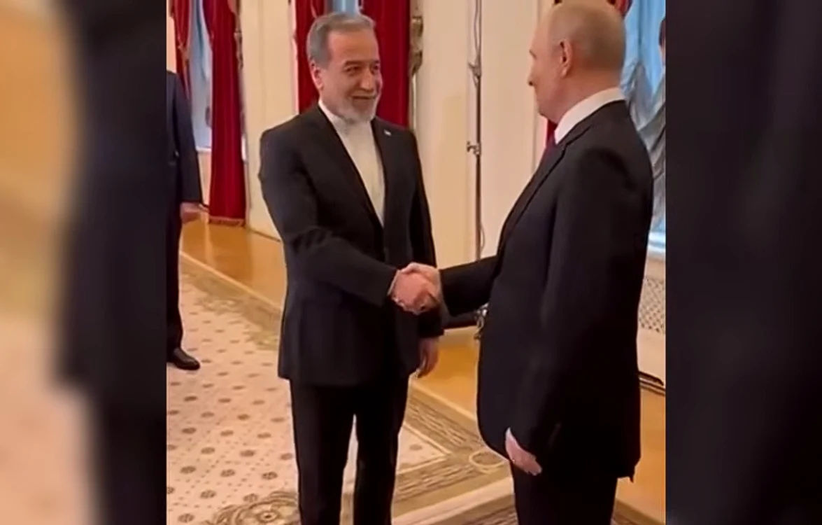 Întâlnirea Putin - Araghchi. FOTO captură video Youtube Forbes Breaking News