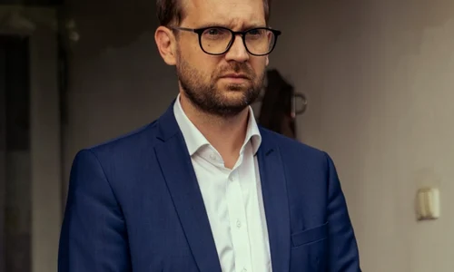 dominic fritz foto facebook png