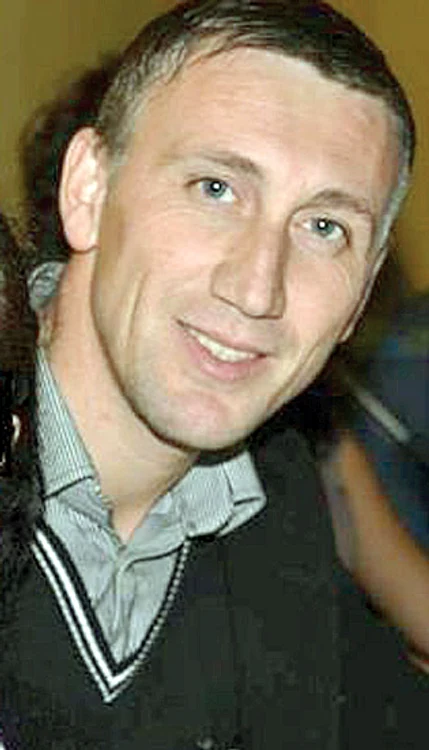 Poliţistul e însurat  şi are doi copii 