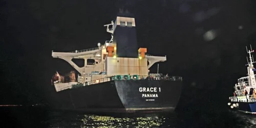 Grace 1 petrolier confiscat de Marea Britanie si politia din Gibraltar FOTO EPA-EFE