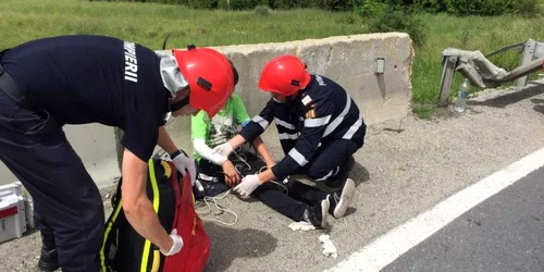 Accidentul de la Perşani s-a produs într-o curbă periculoasă. FOTOISU Braşov
