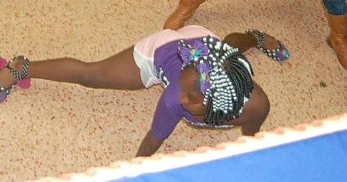 Dansuri erotice la şcoala primară