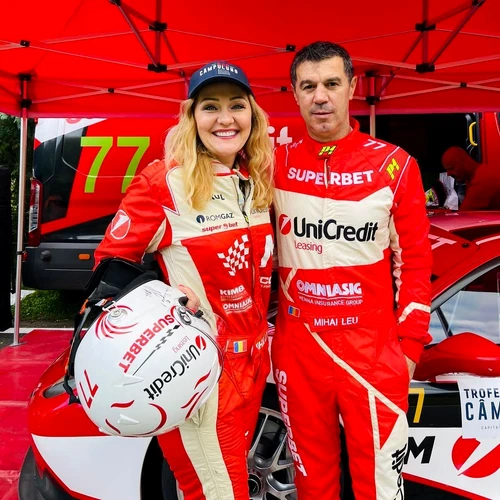 29 elena lasconi copilot de raliu campulung 500 pentru mihai leu ferrari 1 jpg jpeg