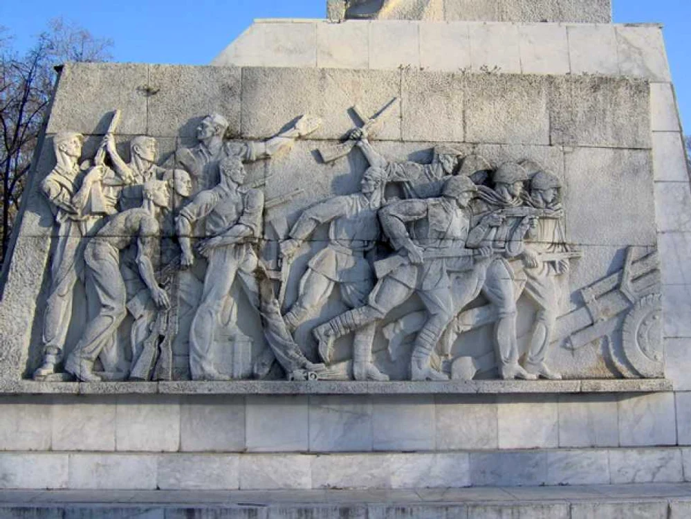 Monumentul din Parcul Central