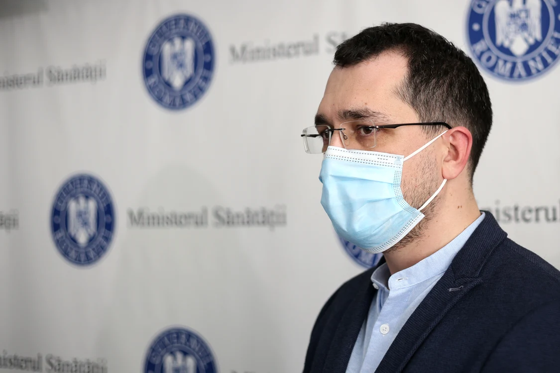 
    Vlad Voiculescu a fost demis din funcția de ministru al Sănătățiifoto: Inquam Photos  