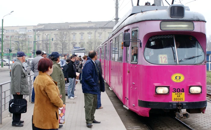 Tramvaiele care fac legătura între Arad şi Ghioroc vor fi înlocuite de autobuze