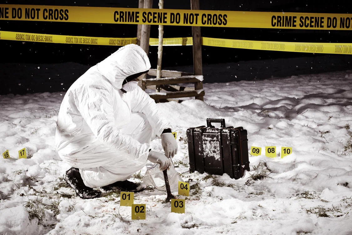 Polițiștii britanici au reușit să îl identifice și să îl prindă pe criminal datorită probelor ADN recoltate de la locul crimeifoto: Shutterstock