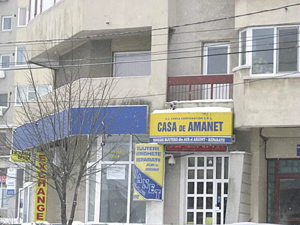 Şi casele de amanet s-au aflat în vizorul oamenilor legii FOTO Adevărul