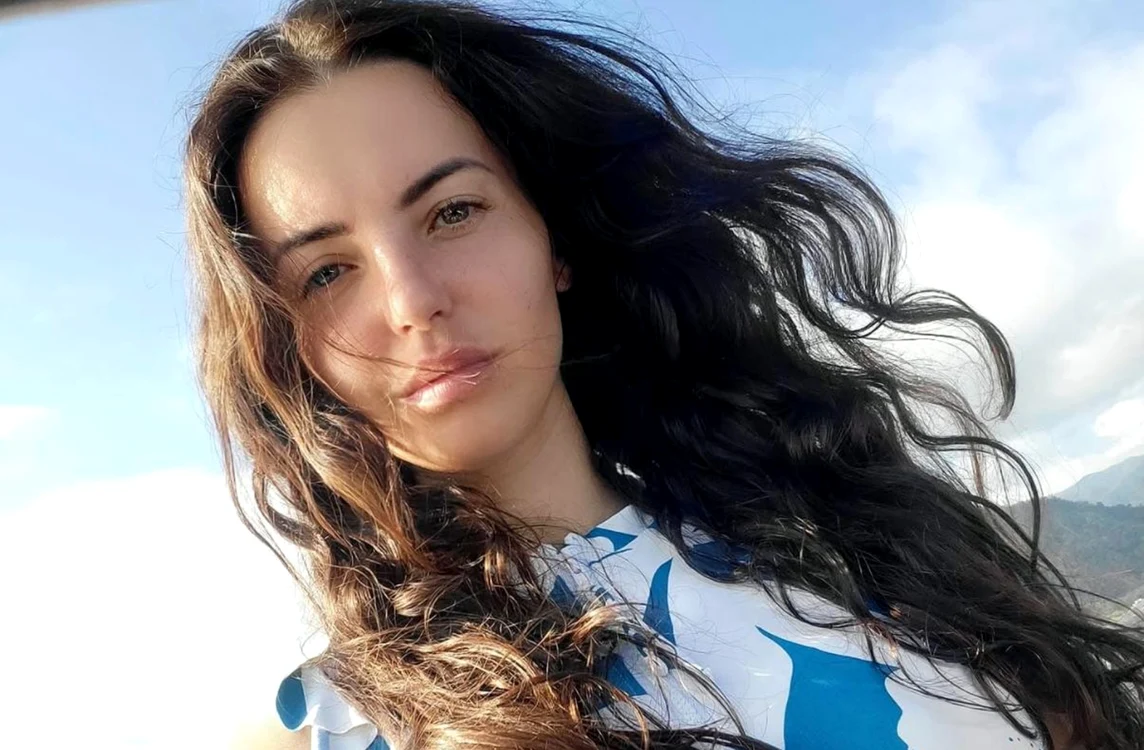 Mădălina Apostol.
