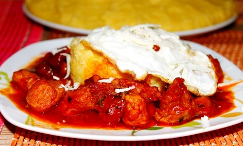 1 tochitura cu mamaliga jpg jpeg