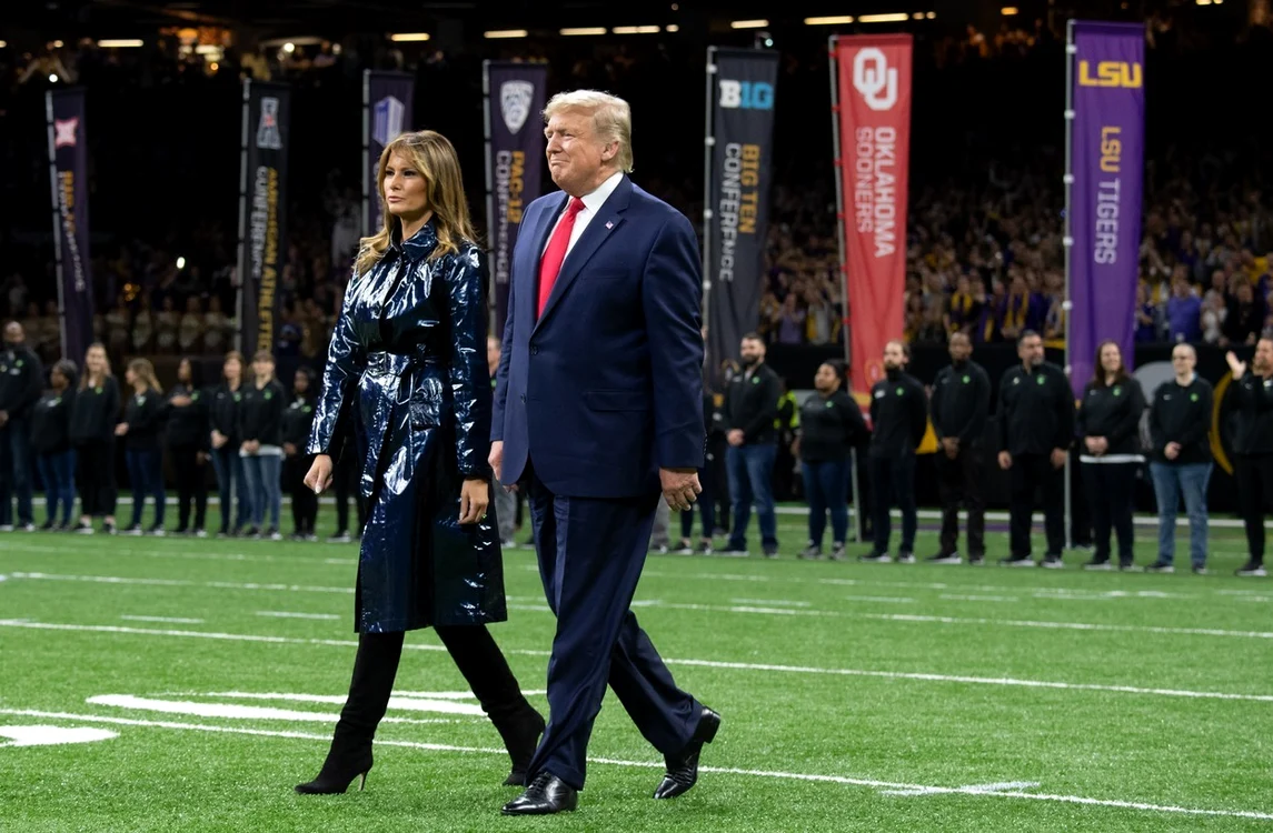 4 melania trump a respins mana lui donald trump 3 jpg jpeg