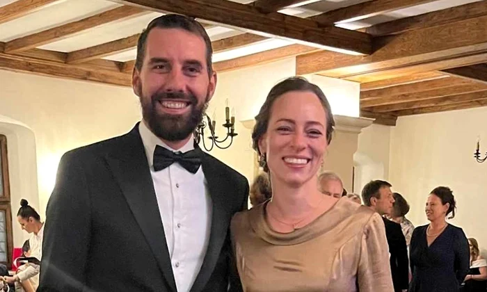 Nicolae al Romaniei si Alina Maria de Roumanie eleganti de Revelion   Instagram (1) jpg