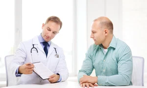 medic doctor cardiolog pacient diagnostic stetoscop reteta consultatie medicala jpeg