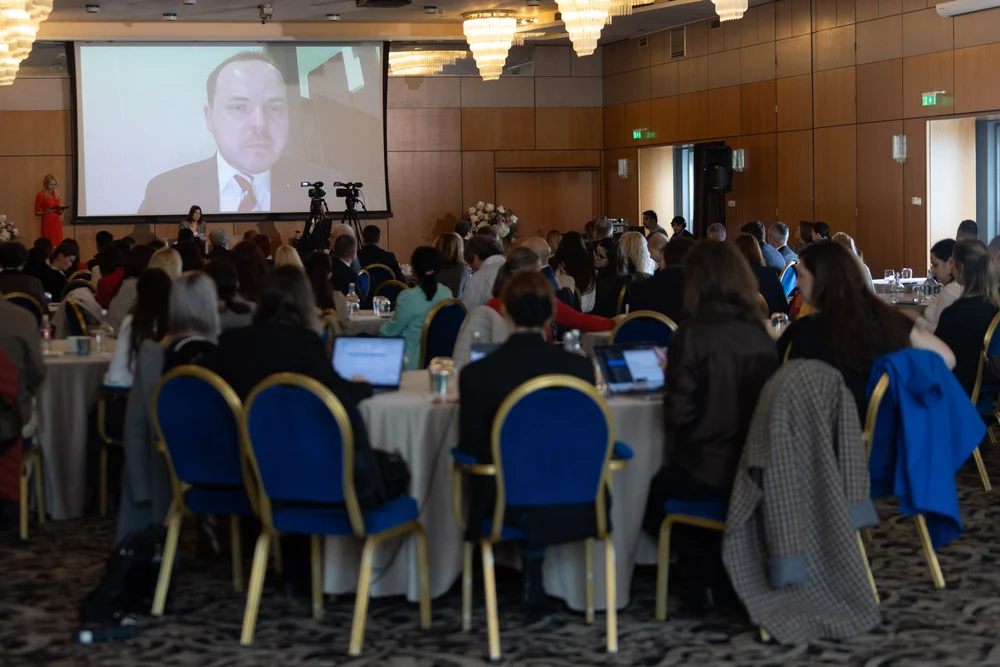 Schimbări importante la rezidențiat. Rogobete anunță că posturile nu vor mai fi „din pix”, ci corelate cu nevoile sistemului de sănătate