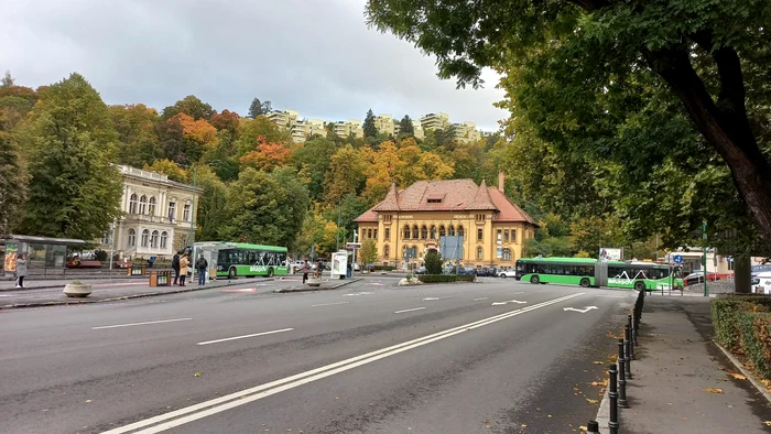 Culorile toamnei la Brașov - FOTO Ioan Buciumar