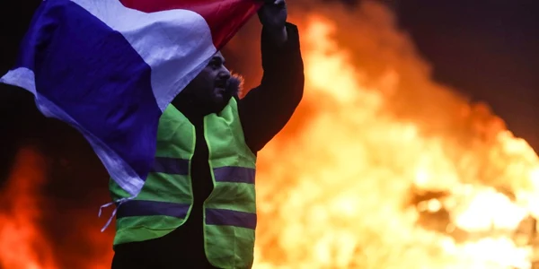 Proteste vestele galbene la Paris FOTO EPA-EFE