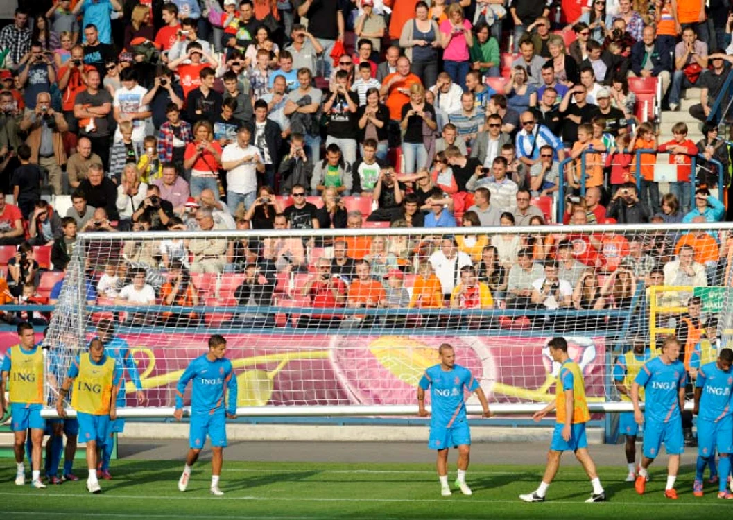 
    UEFA încearcă să  muşamalizeze cazul  