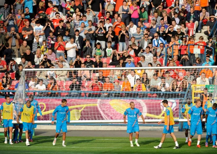 UEFA încearcă să muşamalizeze cazul