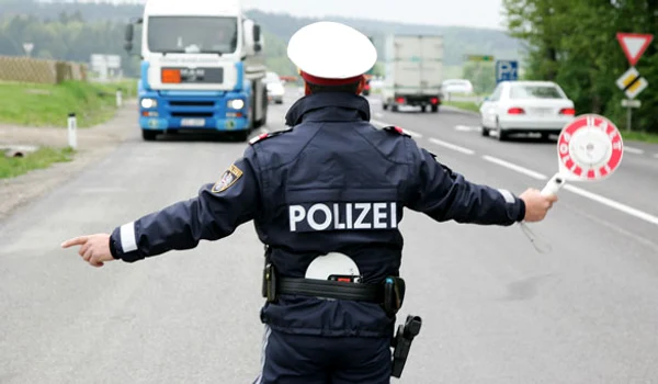 polizia austria jpeg