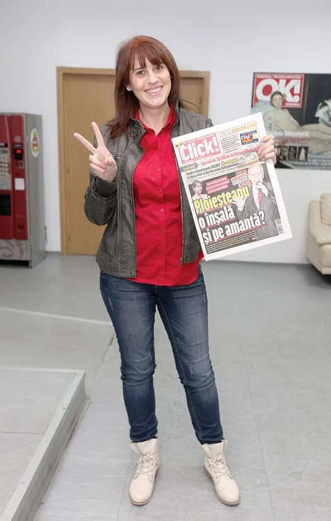 Bucureşteanca Mihaela Stănescu (37 de ani) a nimerit lozul cu trei simboluri identice cu 20.000 de leiFoto: Sever Gheorghe