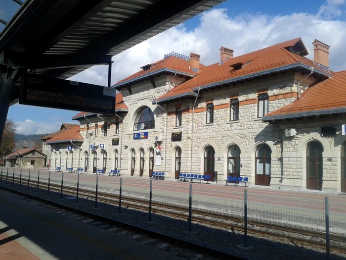 Staţia CFR Piatra Neamţ a fost modernizată în anul 2013 FOTO Florin Jbanca