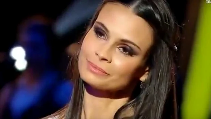 
    Anca Serea a plâns în ring după ce s-a accidentat şi nu a putut evolua foto: captură video  