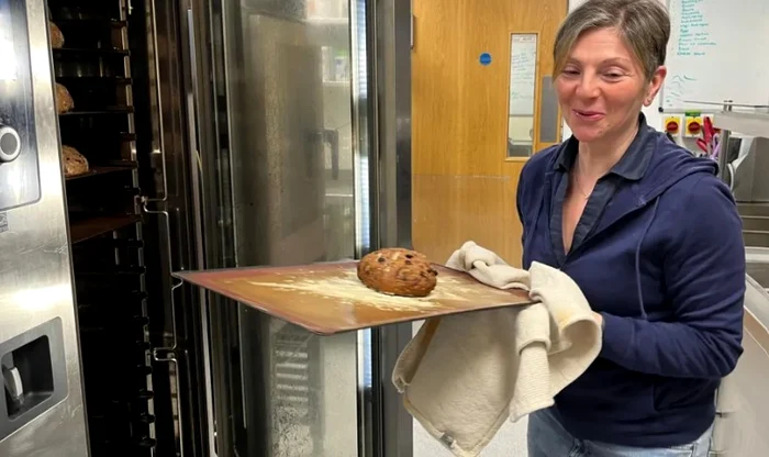 Bucătar la stația de cercetare din Antarctica FOTO: British Antarctic Survey (BAS)