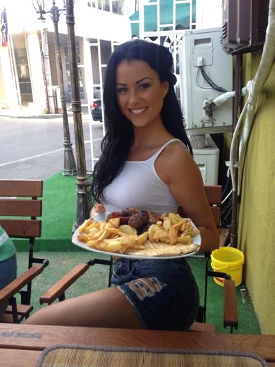 Daniela Crudu nu ţine dietă