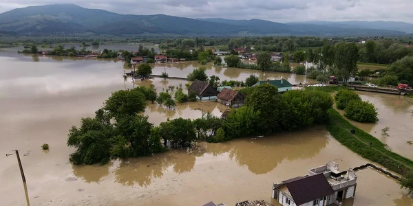 Inundații la Băcel FOTO Facebook 