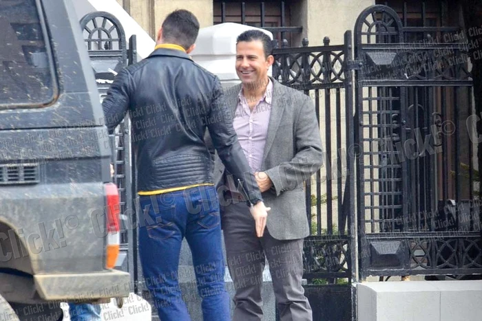 Victor Slav se pricepe să povestească orice lucru cu haz (Fotografii: Alex Muscaliu)