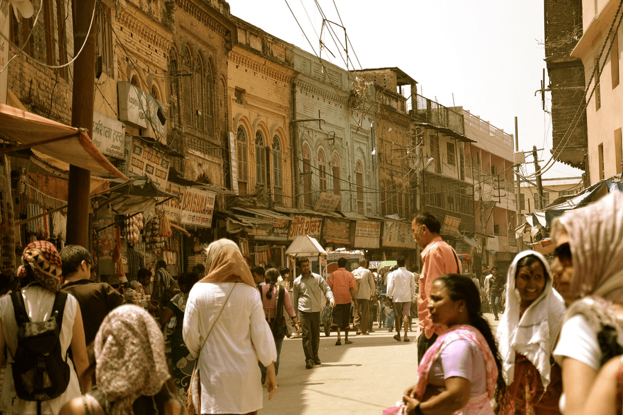 India depășește China la mărimea populației. Ce înseamnă asta pentru economia mondială?