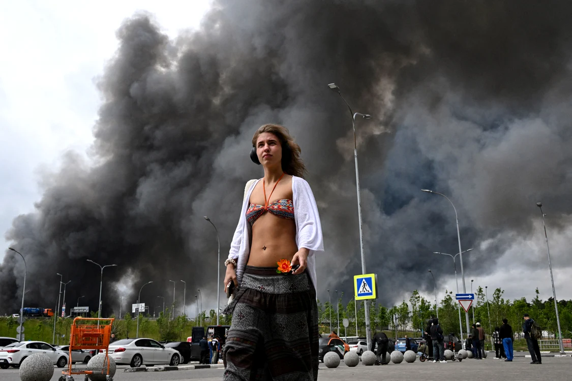 rafinarie gazprom atacata de ucraina