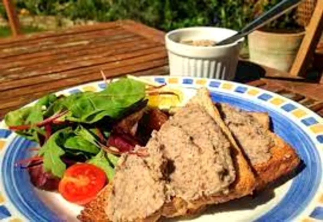 
    Paté de fasole roșie  