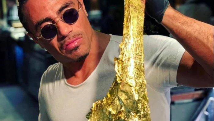 Salt Bae va găti o friptură în valoare de 800 de euro.