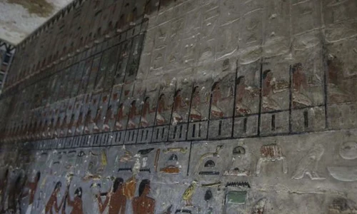 Un manuscris vechi de 4 000 de ani, o introducere la „Cartea morţilor”, descoperit la sud de Cairo jpeg