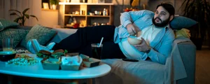 canapea stil viata sedentar televizor istock jpg
