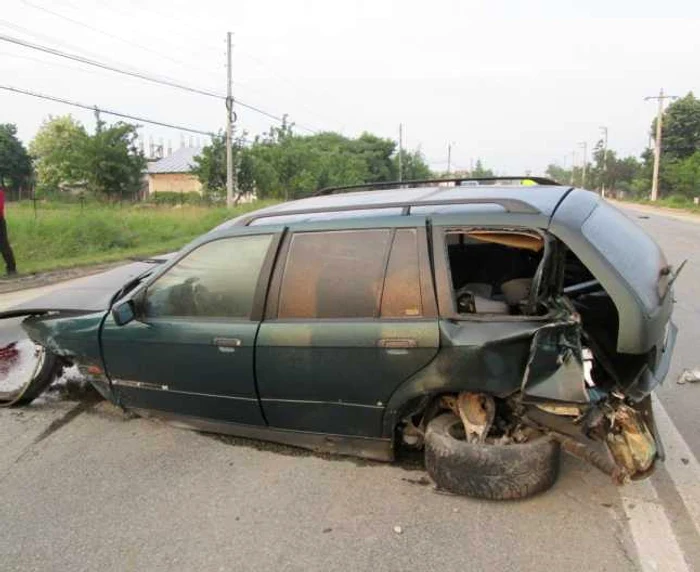 Accident grav în Vâlcea. Un om a murit