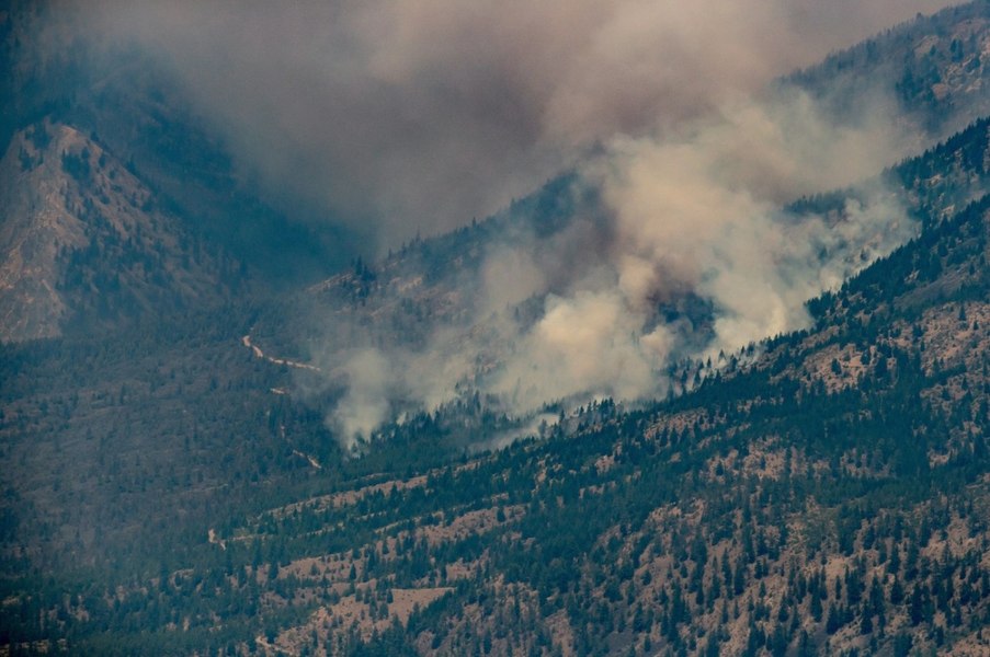 25.000 de persoane au fost nevoite să îşi părăsească locuinţele din cauza incendiilor de pădure din Canada