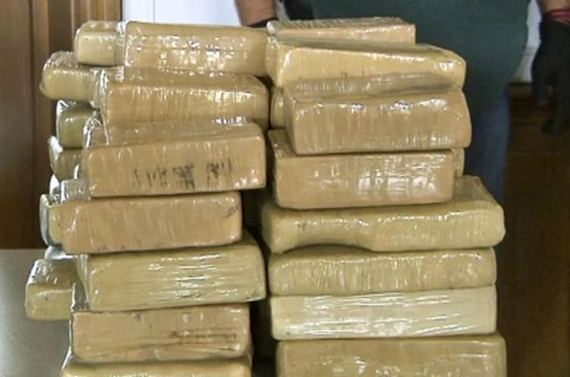 Aproximativ 130 de kilograme de heroină au ajuns pe mâna poliţiştilorFoto Click!