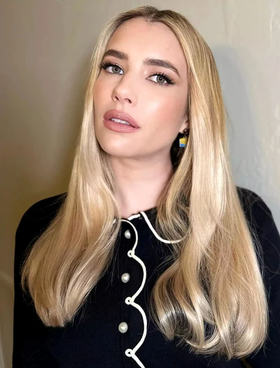 Emma Roberts are o astfel de tunsoare (Foto: Instagram)