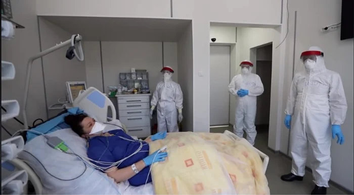 Pacienta se simte bine