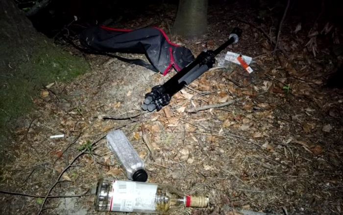 Salvamontiștii au găsit bunurile britanicului în apropierea locului în care a decis să își pună capăt zilelor Sursă foto: Salvamont București