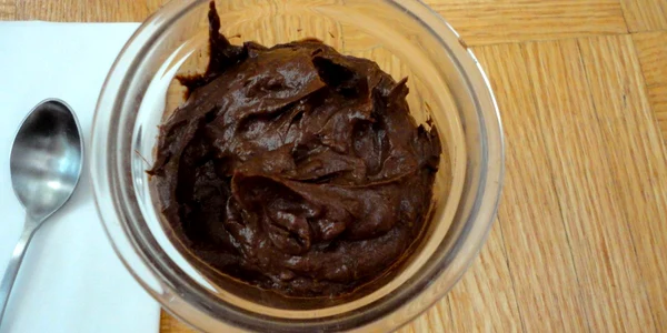 Retete de ciocolata de casa fara lapte praf