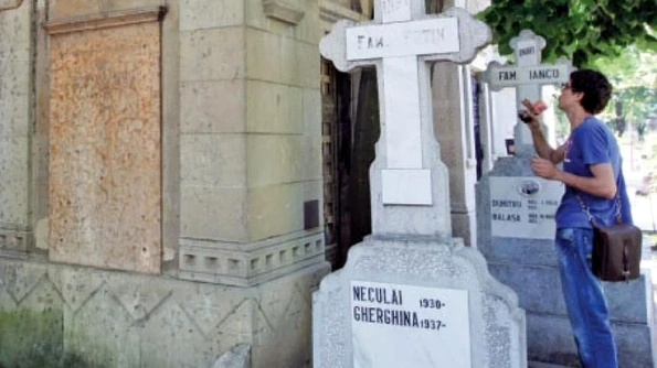 Vanghelie rămâne pe poziţii în cavoul familiei Lahovary jpeg